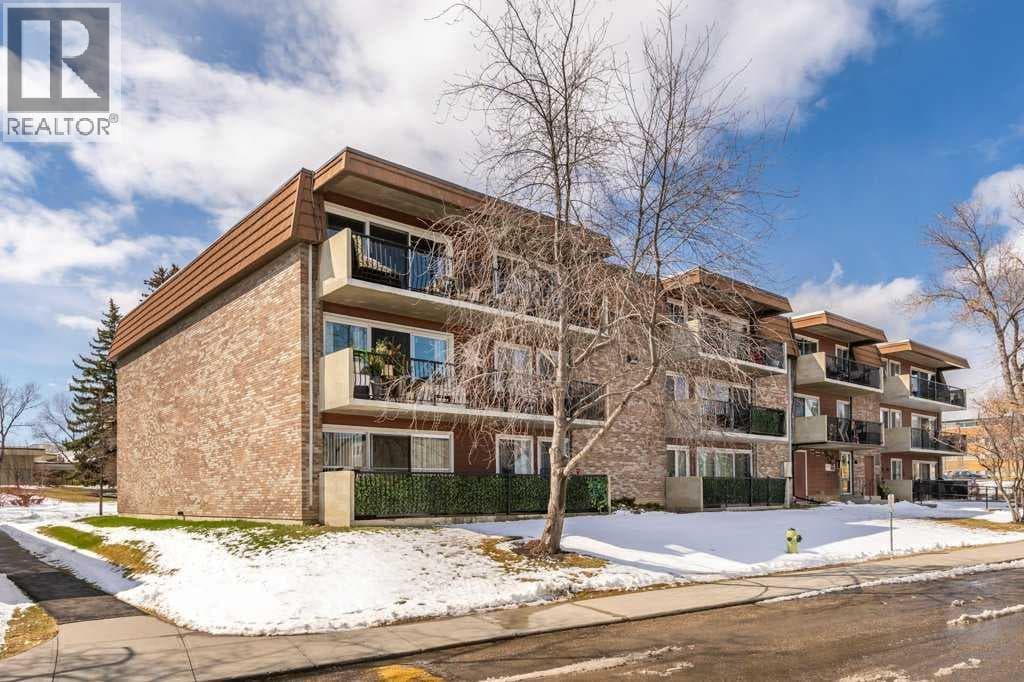 16A, 231 Heritage Drive SE