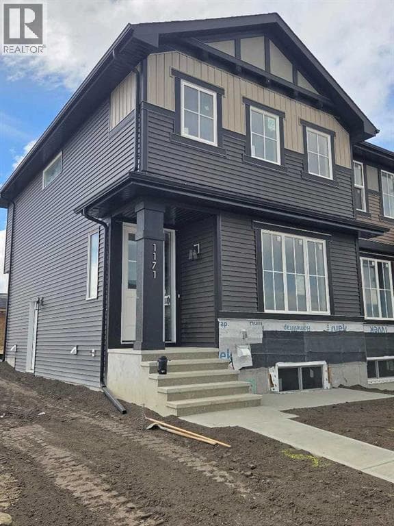 1122 Cobblestone Boulevard SW