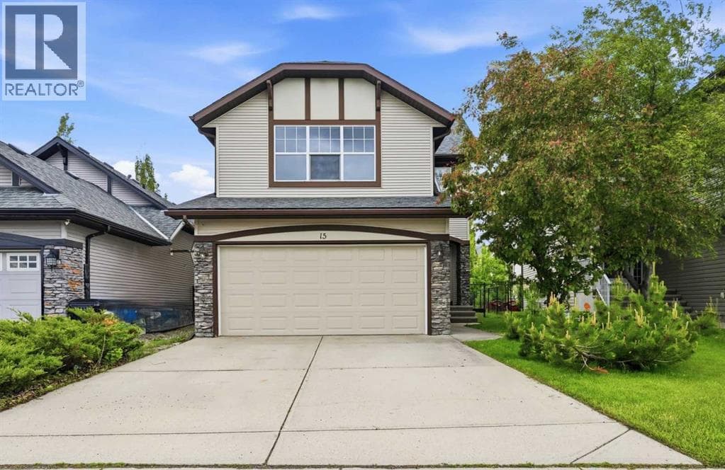15 Cougarstone Court SW