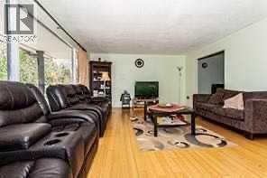 105 Valhalla Crescent NW — photo 8