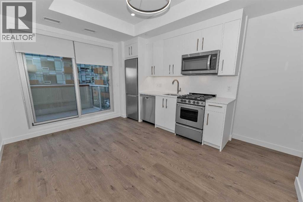 305, 110 18A Street NW — photo 9