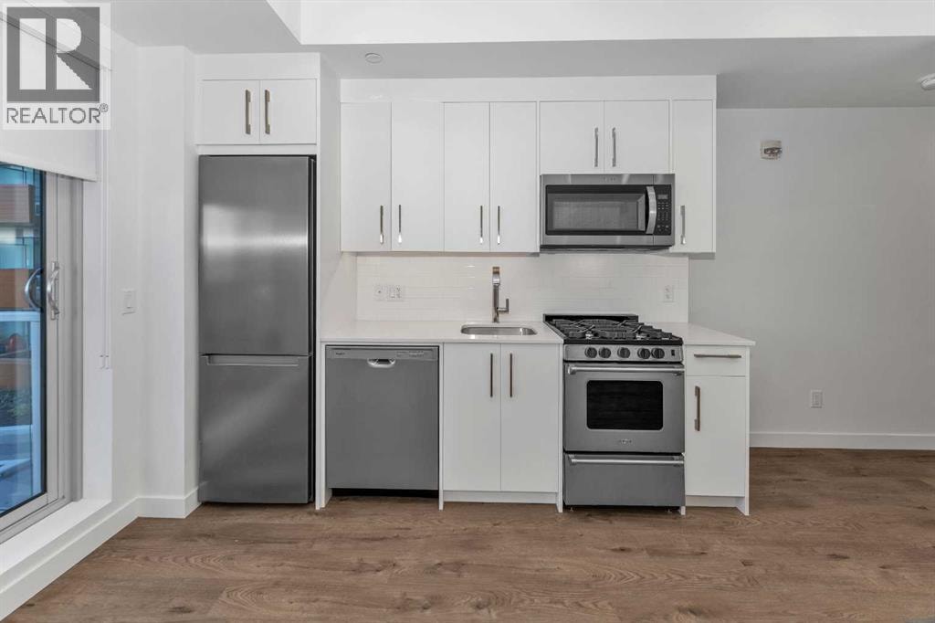 305, 110 18A Street NW — photo 11