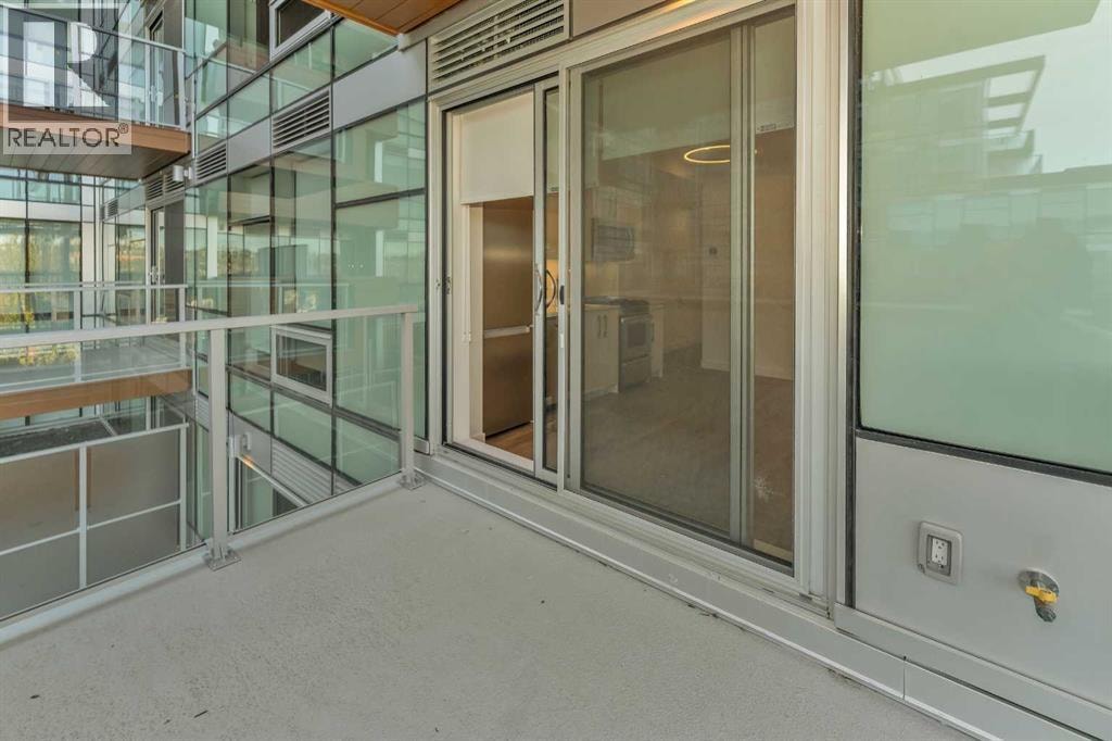 305, 110 18A Street NW — photo 12