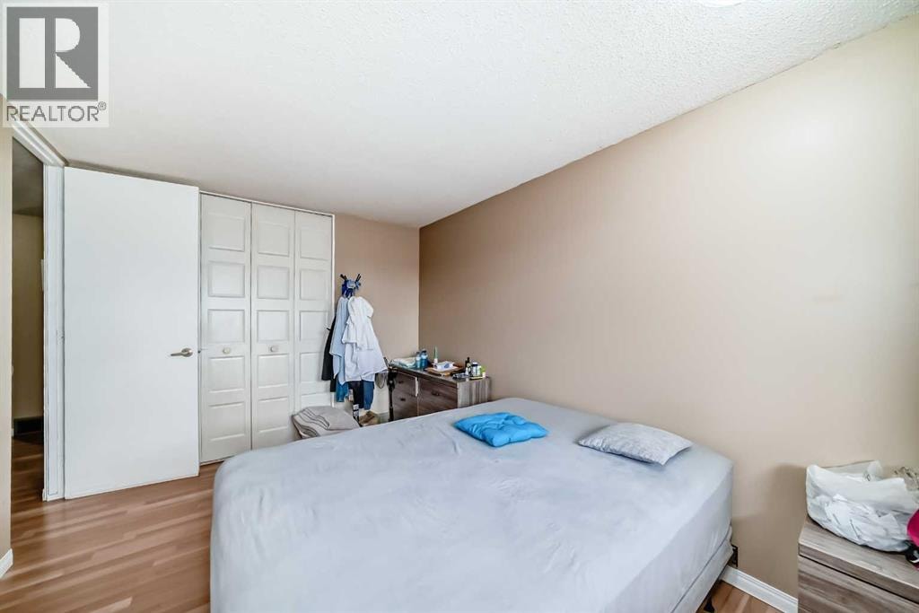 609 40 Street NE — photo 19