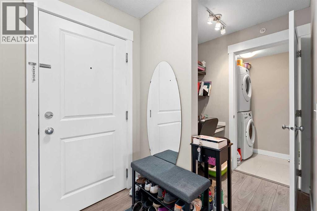 3407, 11 Mahogany Row SE — photo 22
