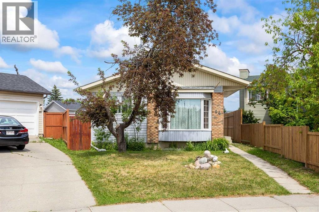44 Taraglen Place NE — photo 2