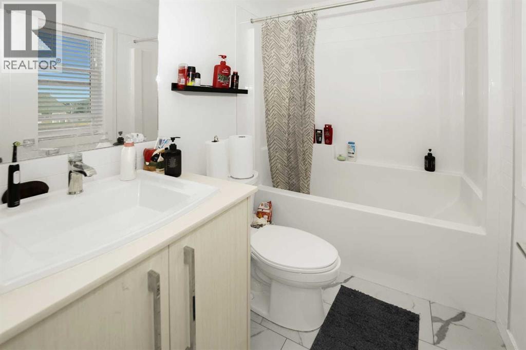 633 savanna Boulevard NE — photo 17