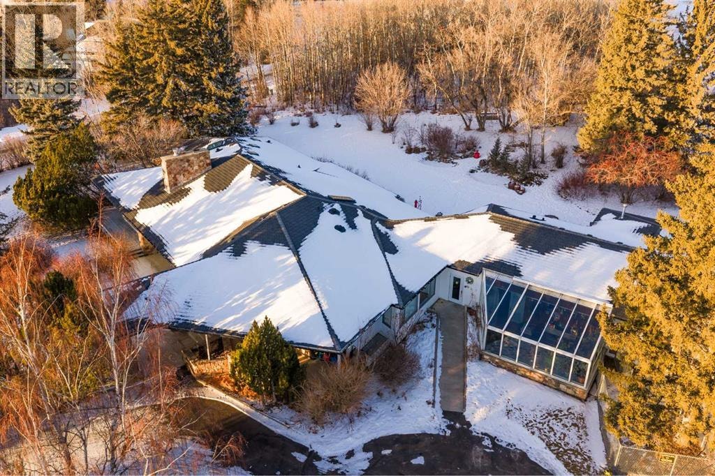 187 Slopeview Drive SW — photo 10