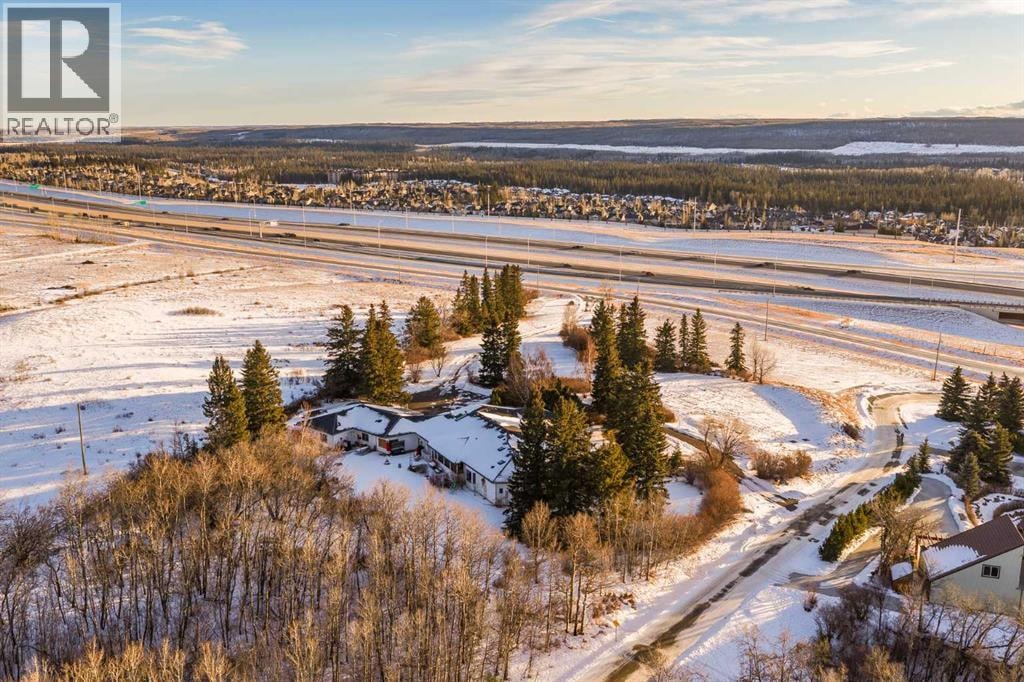 187 Slopeview Drive SW — photo 20