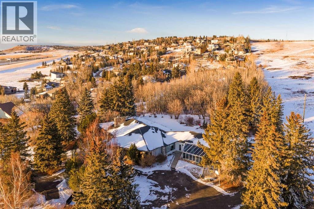 187 Slopeview Drive SW — photo 11