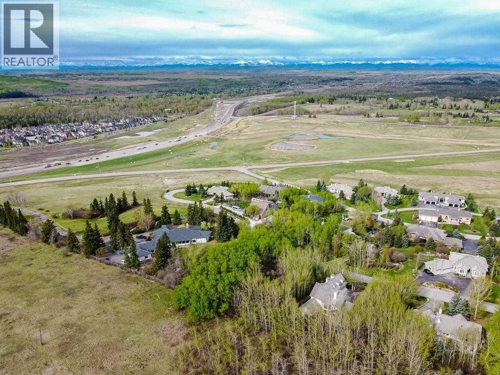 187 Slopeview Drive SW — photo 6