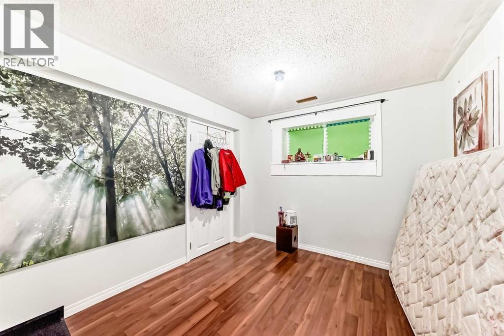 203 Penbrooke Close SE — photo 15