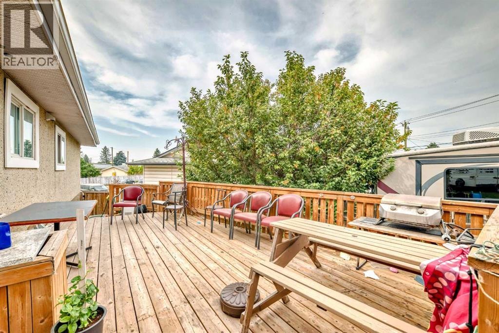203 Penbrooke Close SE — photo 22