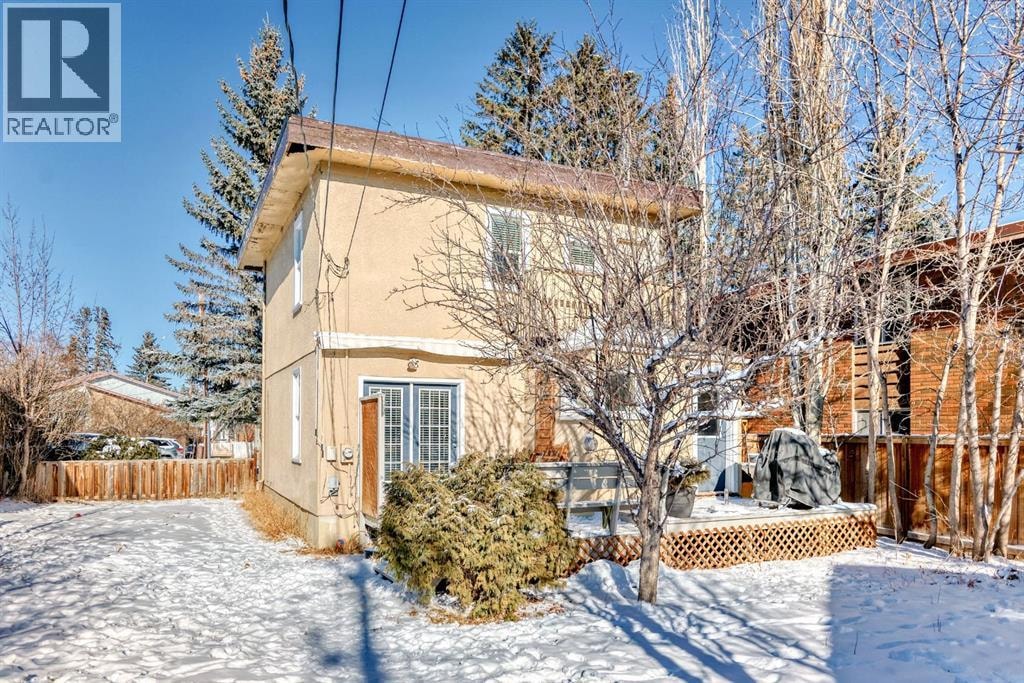 2125 36 Avenue SW — photo 32