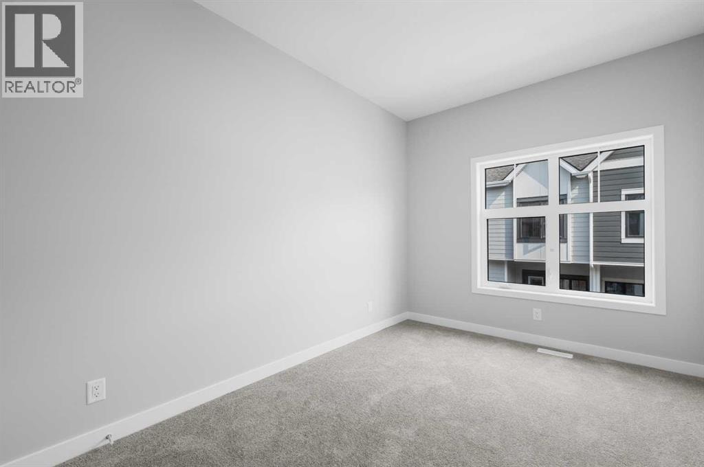 607 Mahogany Road SE — photo 11