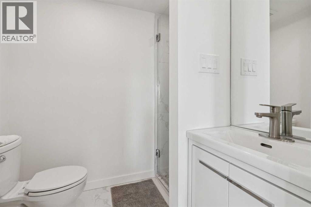 809 9 Street NE — photo 17