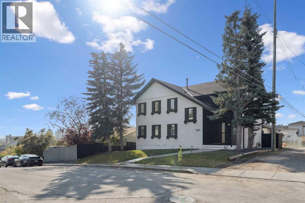 809 9 Street NE — photo 30