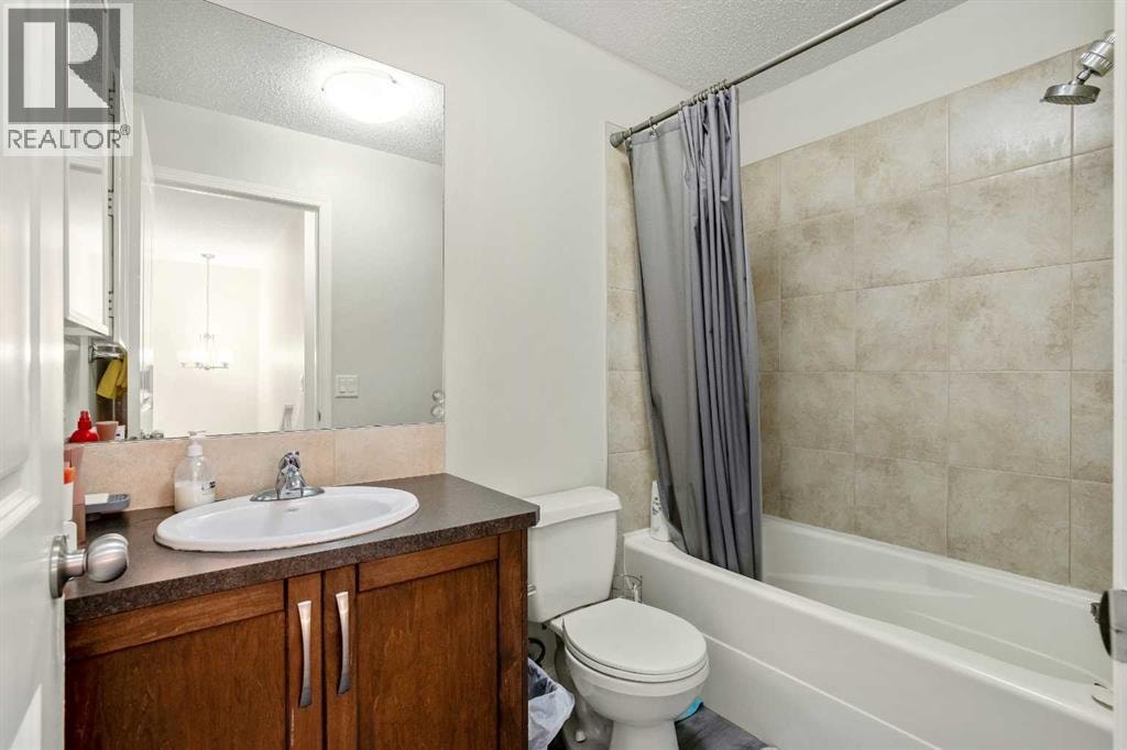 8339 Saddlebrook Drive NE — photo 15