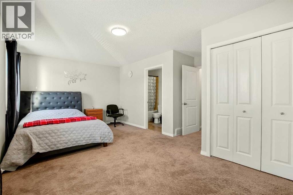 8339 Saddlebrook Drive NE — photo 11