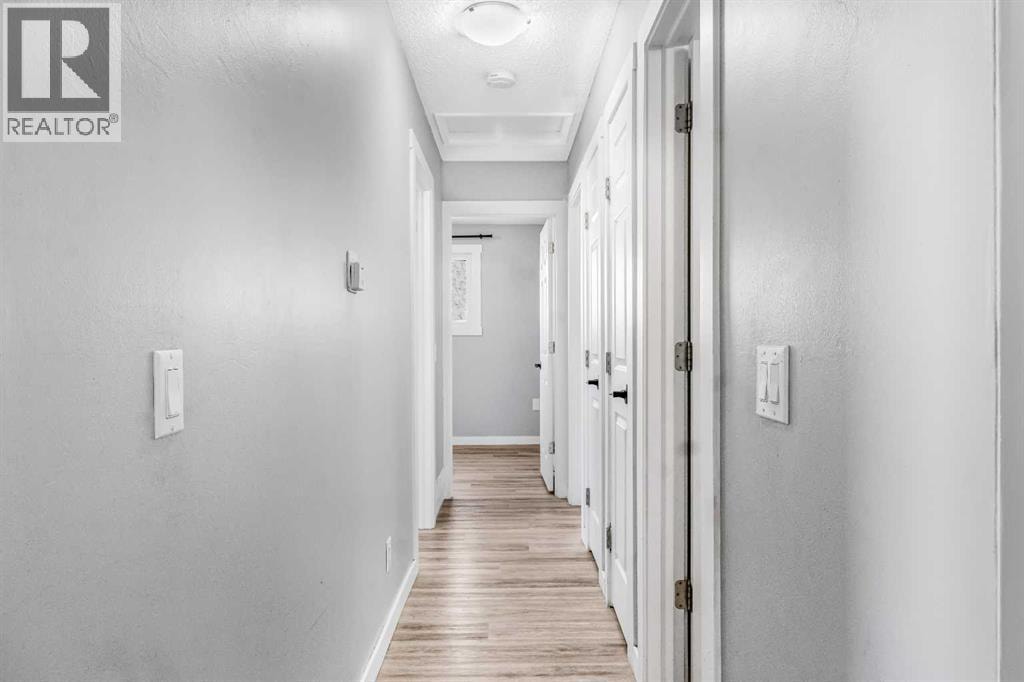 183 Penbrooke Close SE — photo 11