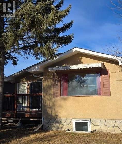3431 30A Avenue SE — photo 2