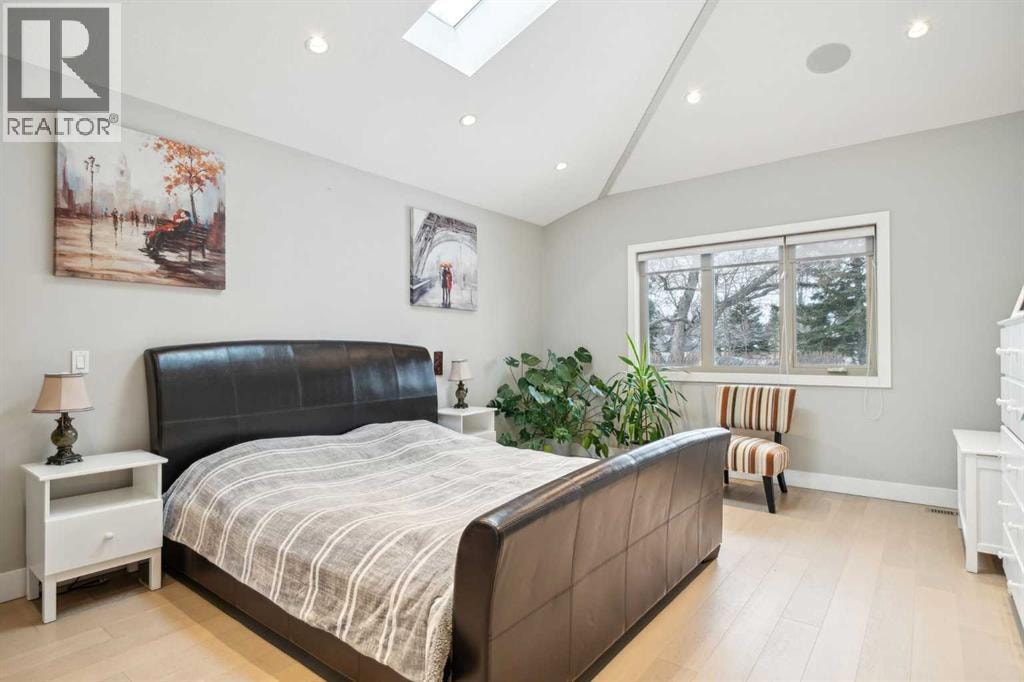 16 MEADOWLARK Crescent SW — photo 13