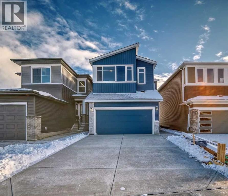 374 Corner Glen Way NE