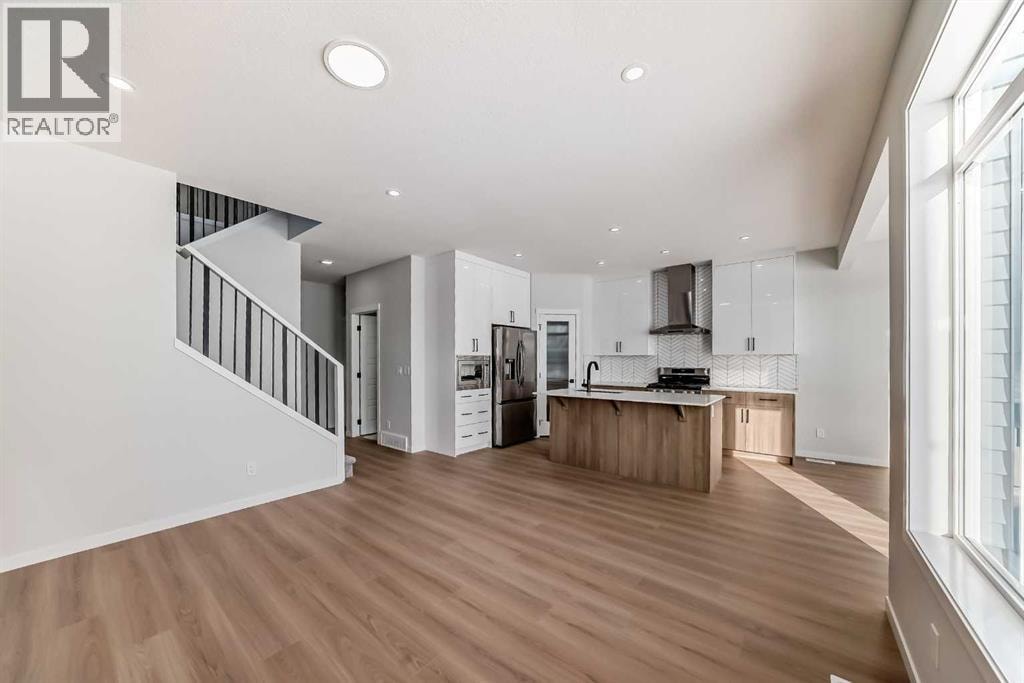 374 Corner Glen Way NE — photo 8
