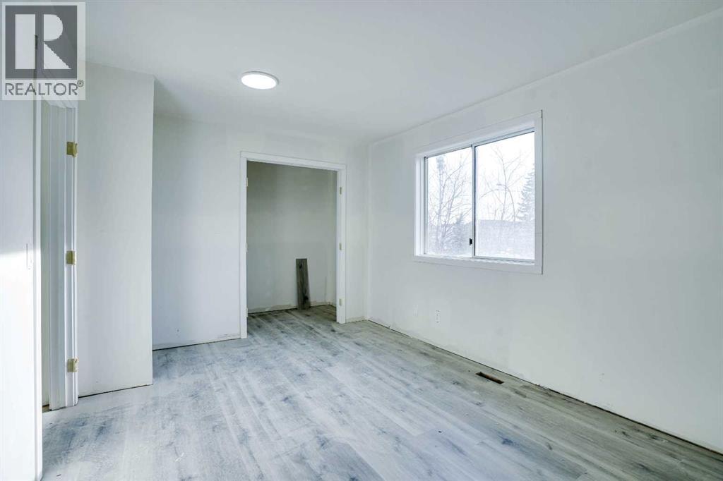 94 Martindale Boulevard NE — photo 31
