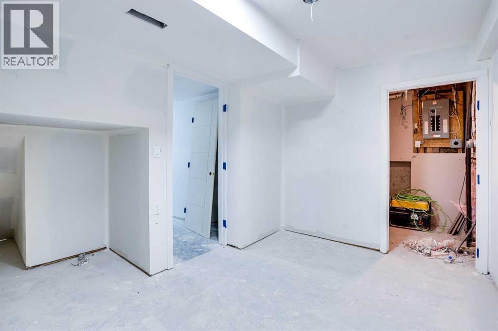 94 Martindale Boulevard NE — photo 20