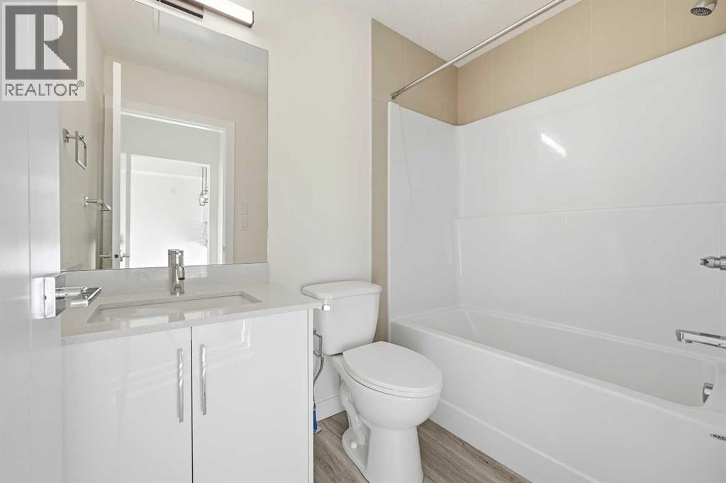 2425, 15 Skyview Point Crescent NE — photo 23