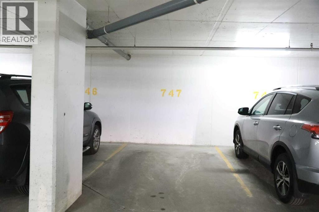 304, 51 Waterfront Mews SW — photo 25