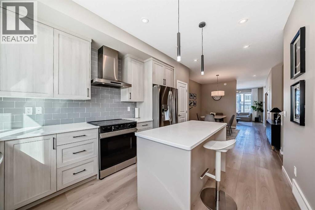 455 Tekarra Drive NW — photo 12