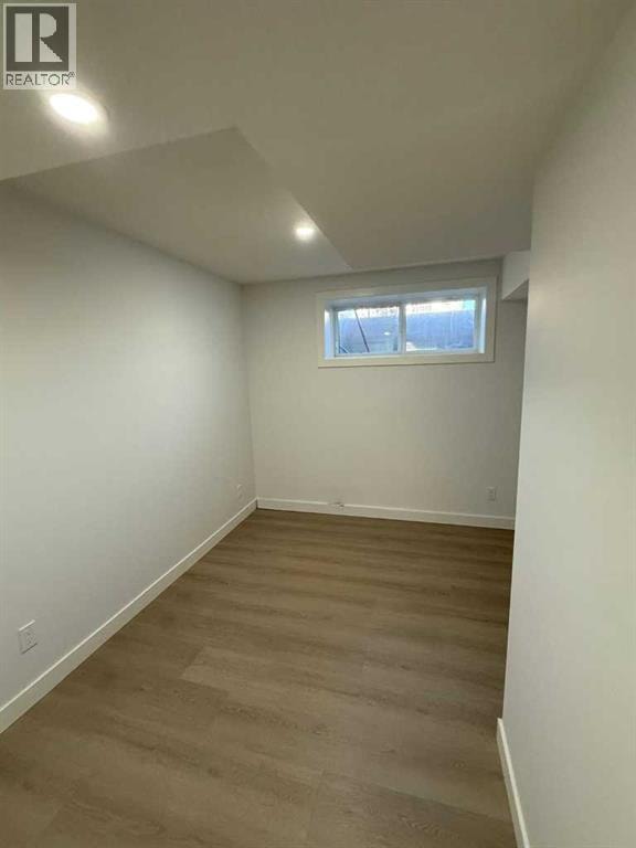 455 Tekarra Drive NW — photo 34