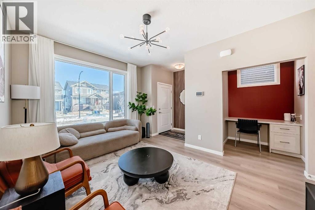 455 Tekarra Drive NW — photo 8