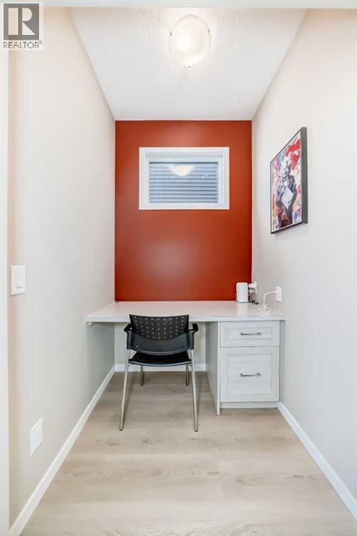 455 Tekarra Drive NW — photo 9