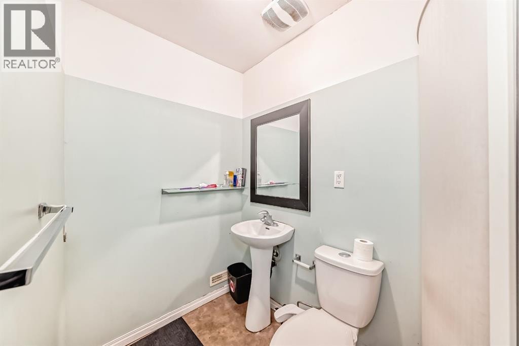 16 Saddlecrest Park NE — photo 38