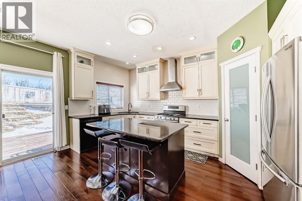 16 Saddlecrest Park NE — photo 4
