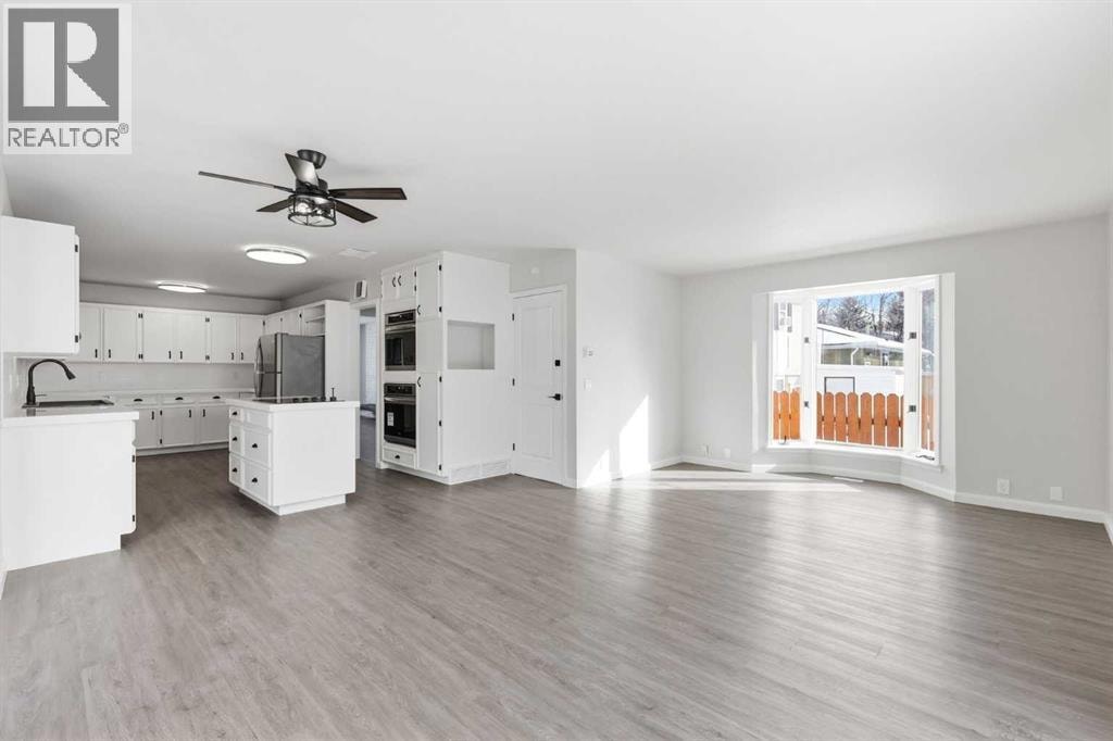 5031 Vienna Drive NW — photo 14