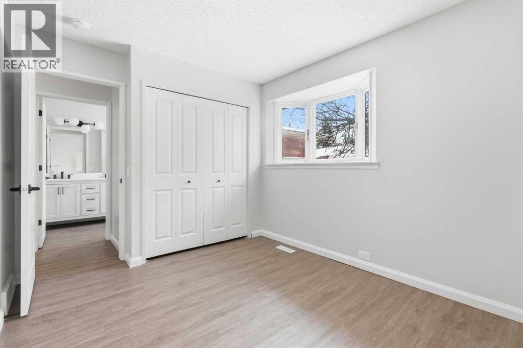5031 Vienna Drive NW — photo 21