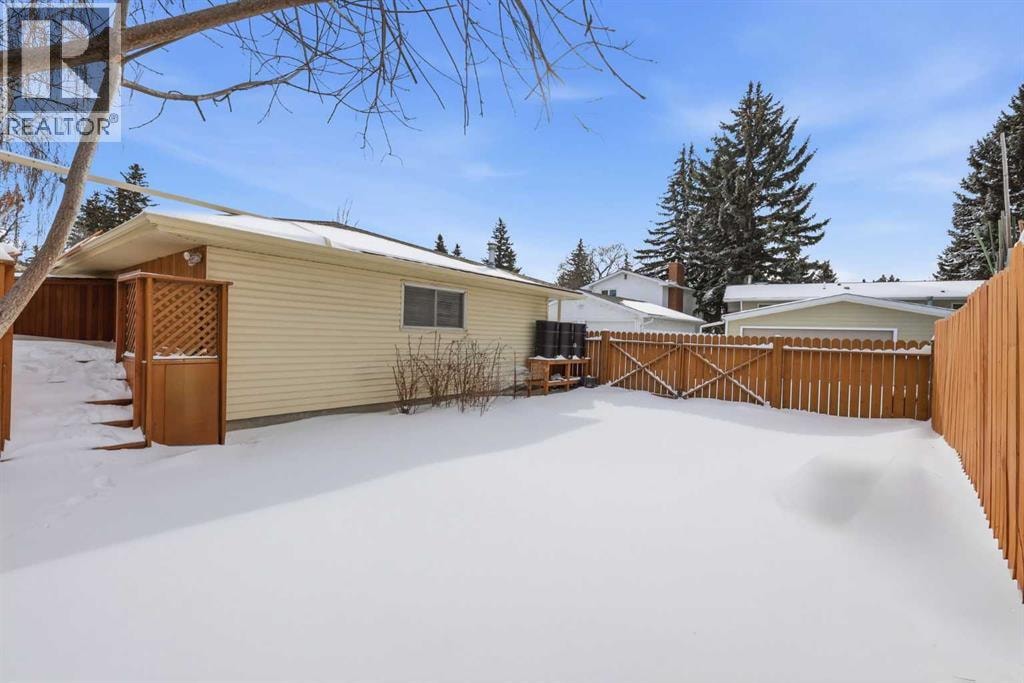 5031 Vienna Drive NW — photo 45