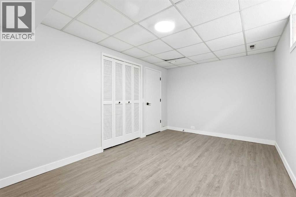 5031 Vienna Drive NW — photo 35
