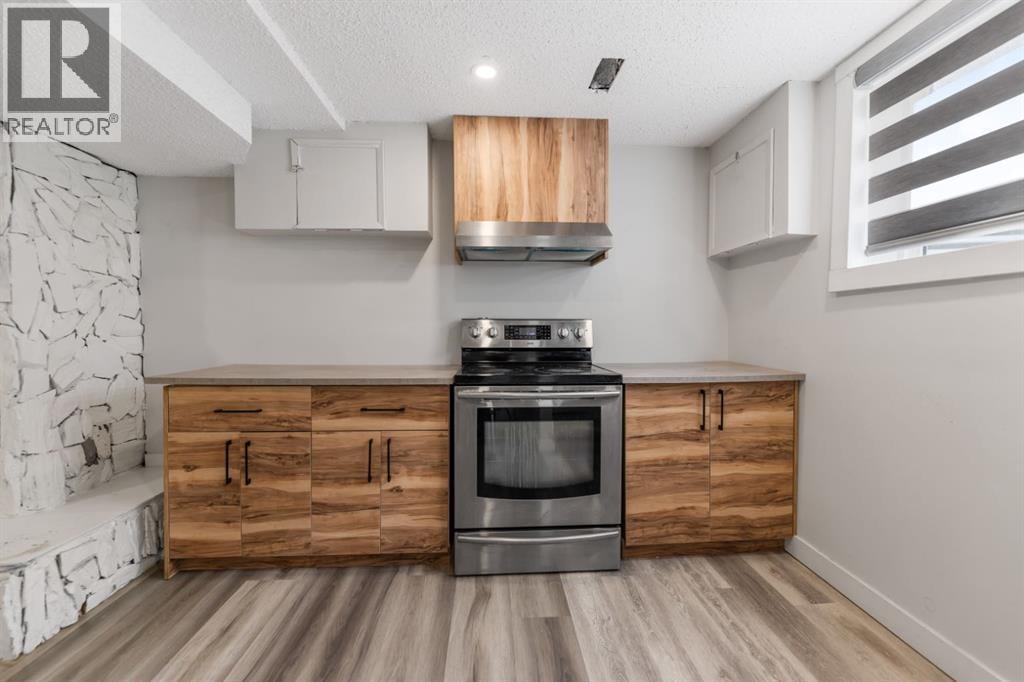 259 MANORA Crescent NE — photo 19