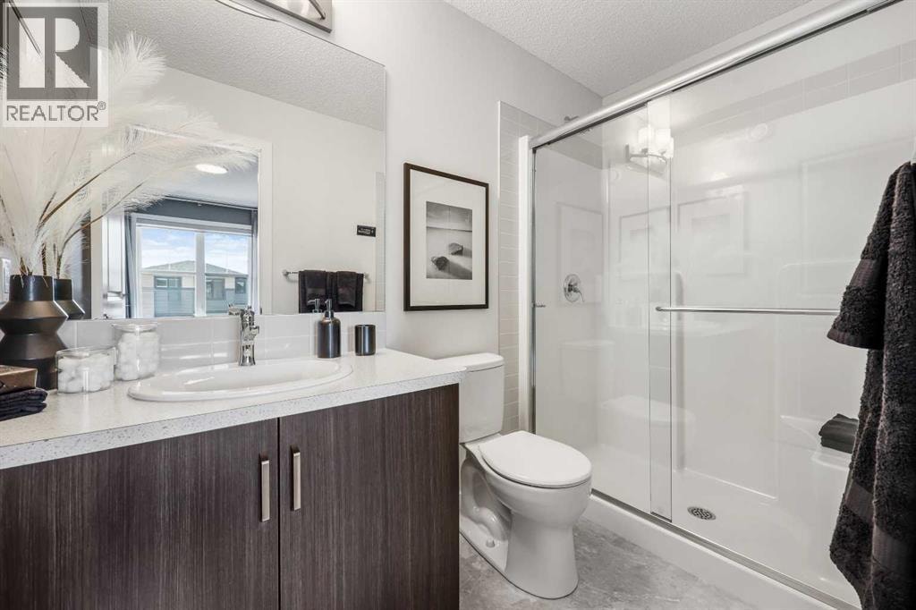 16 Amblefield View NW — photo 7