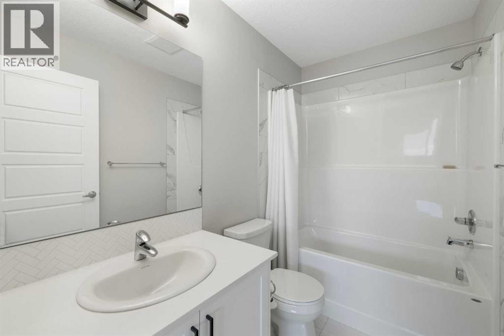53 Savanna Heath NE — photo 33
