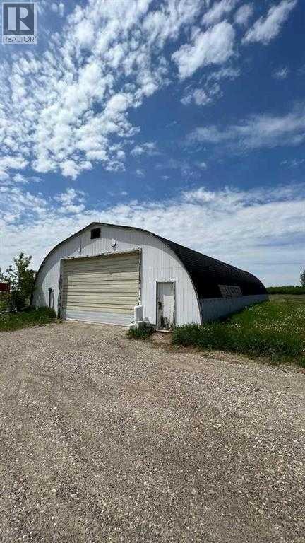 233165 & 233191 Range Road 280 — photo 9