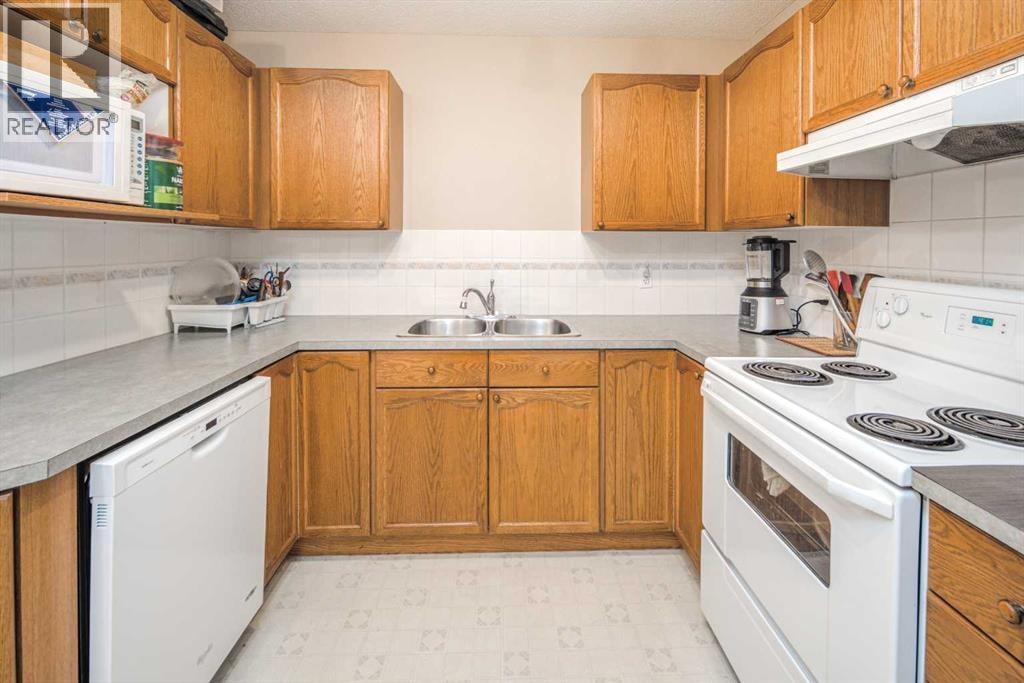 313, 7 Harvest Gold Manor NE — photo 12