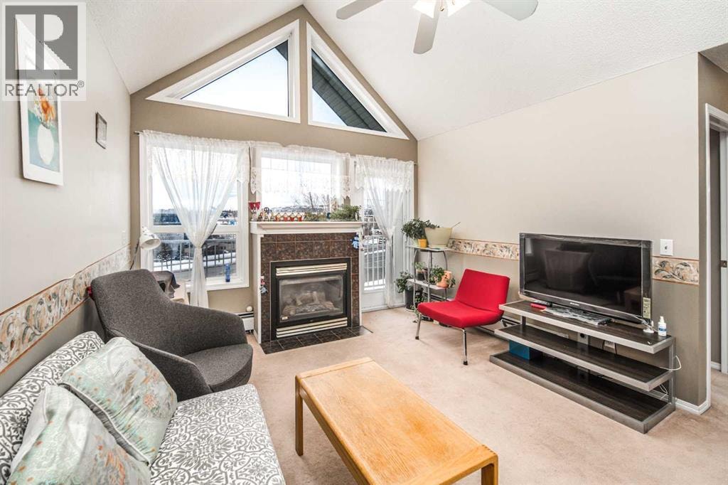 313, 7 Harvest Gold Manor NE — photo 4