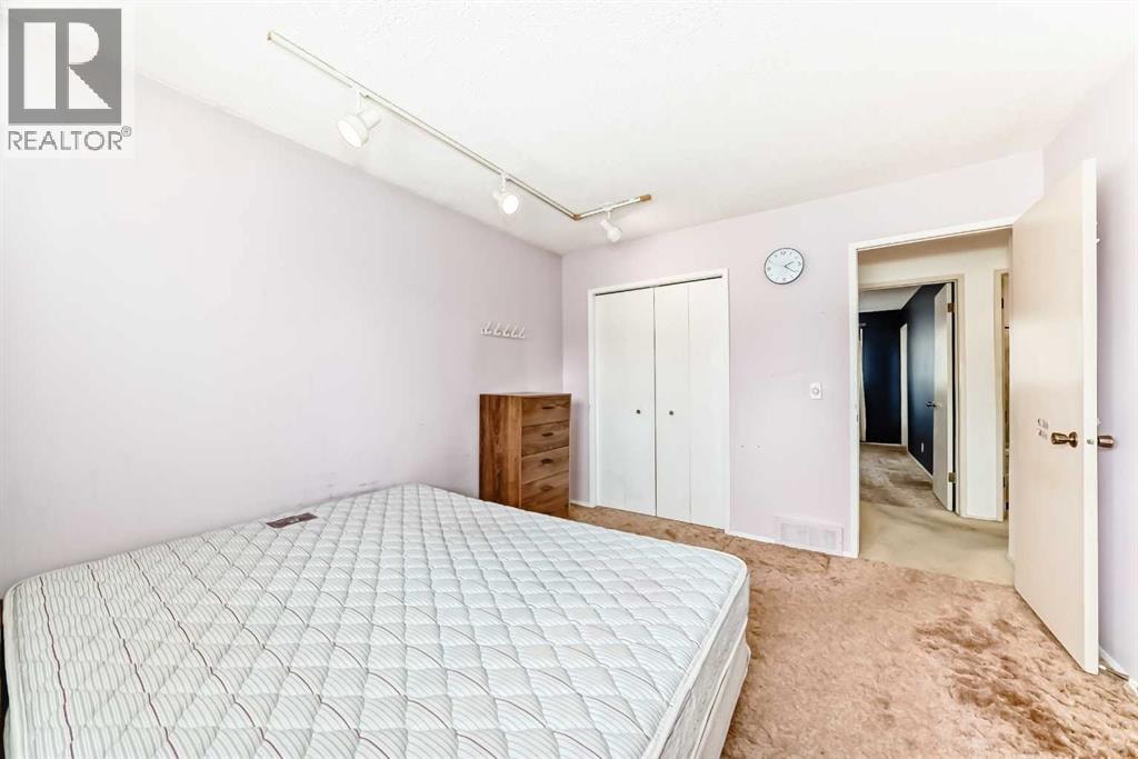 224 Berwick Way NW — photo 18