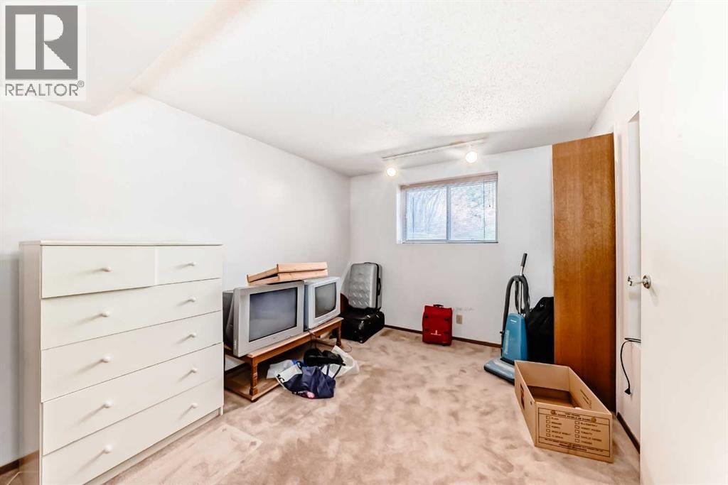 224 Berwick Way NW — photo 23